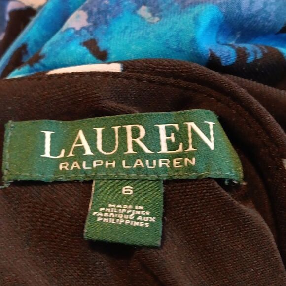 Lauren Ralph Lauren Soft Knit Floral Dress. Country Club,Professional,Bold Flora - Picture 11 of 15